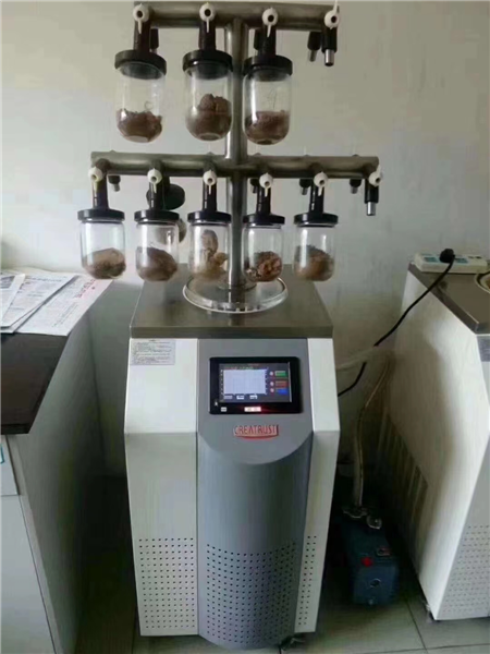 實驗室冷凍干燥機在檢修過程中該留意的事項